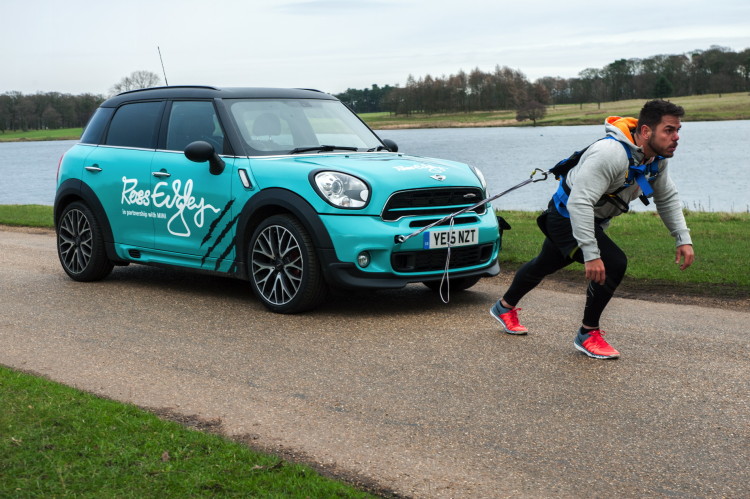 MINI-Countryman-marathon-10