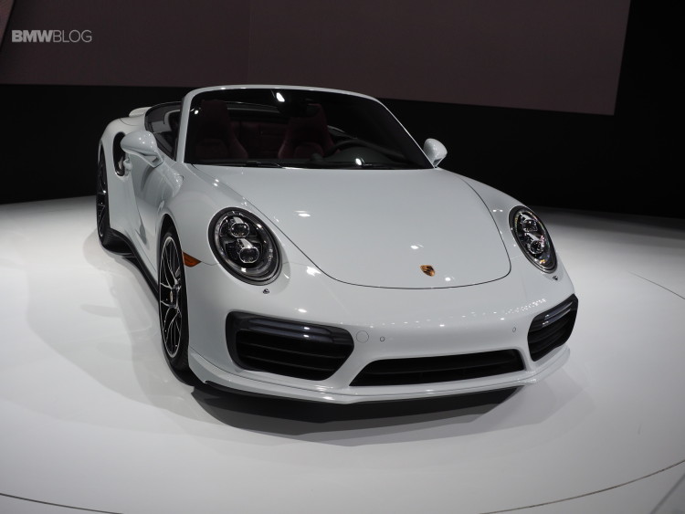 New-Porsche-911-Turbo-images-6