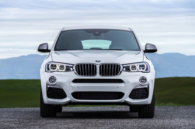 2016-BMW-X4-M40i-test-drive-review-102
