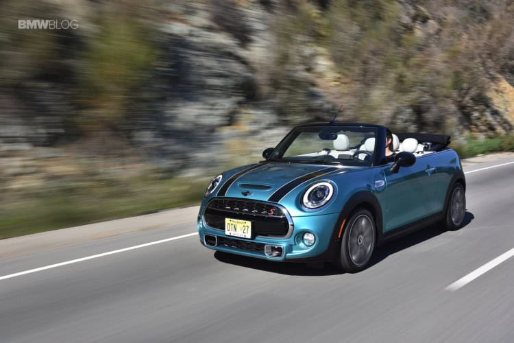 2016-MINI-Cooper-S-Convertible-review-Caribbean-Aqua-20