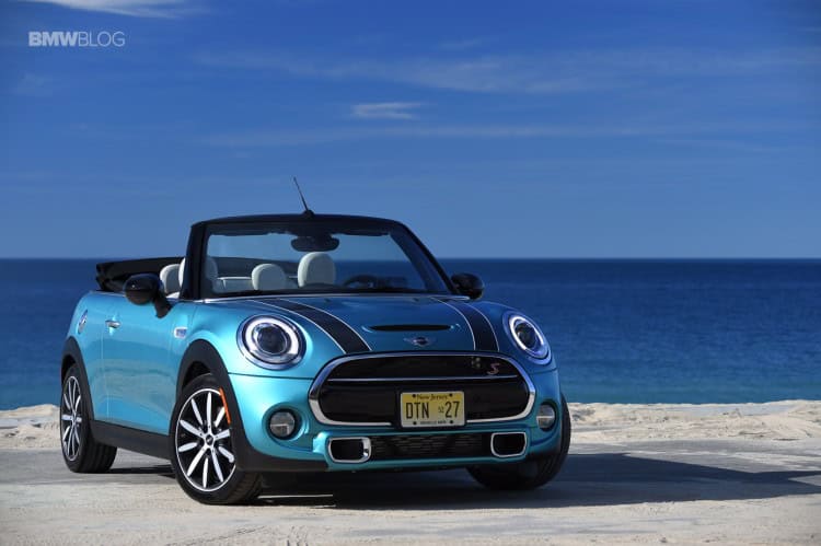 2016-MINI-Cooper-S-Convertible-review-Caribbean-Aqua-88