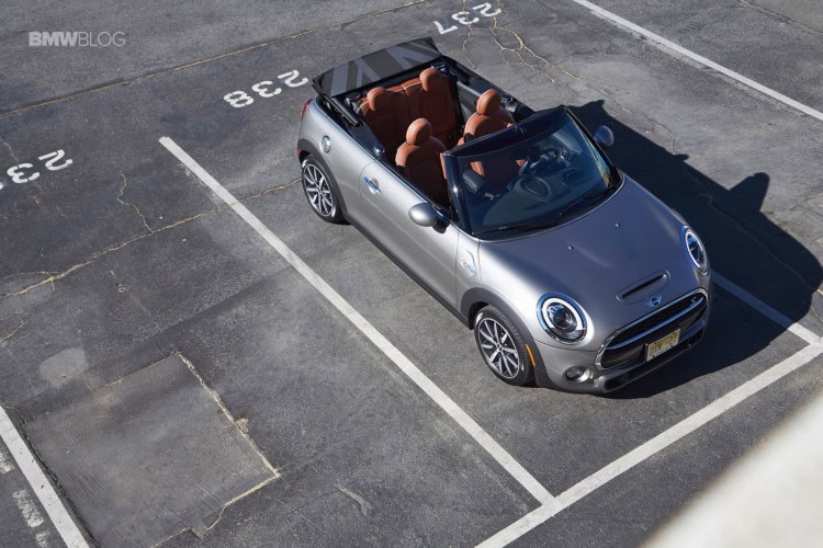 2016-MINI-Cooper-S-Convertible-review-Melting-Silver109