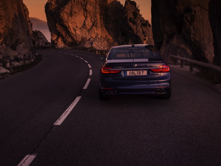 2017 BMW ALPINA B7-images-33
