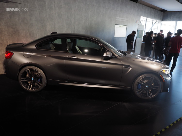 BMW-M2-Mineral-Grey-Metallic-4