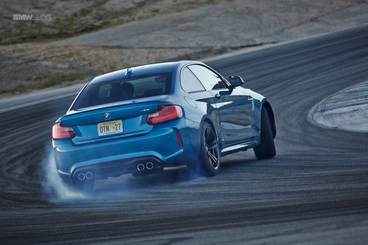 BMW-M2-drifts-laguna-seca-187