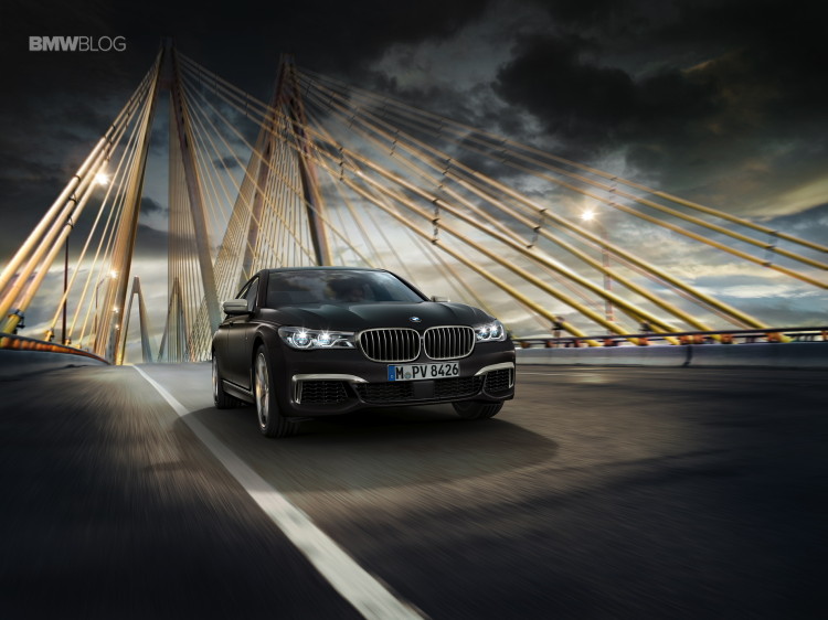BMW-M760Li-xDrive-images-34