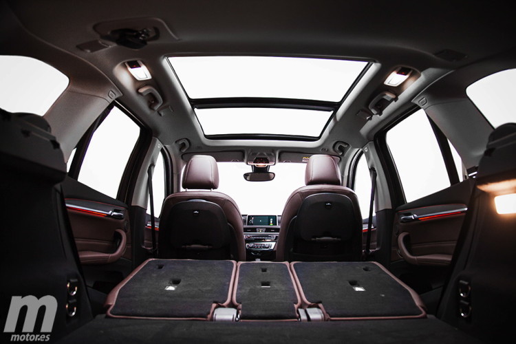 BMW-dealership-Munich-51