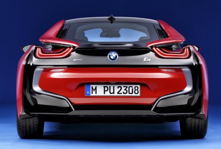 BMw-i8-protonic-red-3