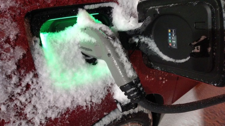 bmw-i3-charge-port-cover-3