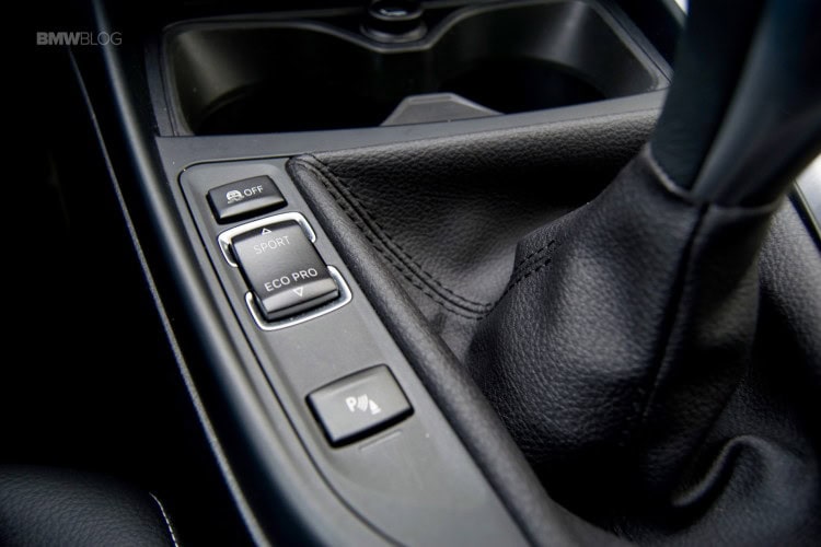 2016-BMW-116d-test-drive-review-27