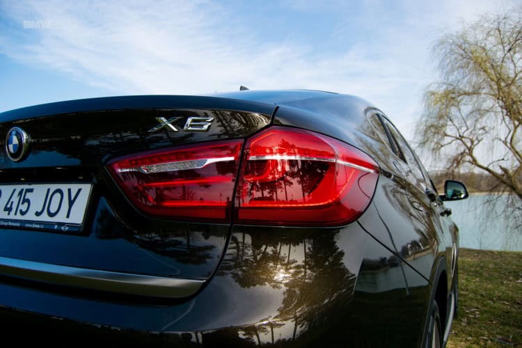 2016-BMW-X6-xDrive30d-test-drive-67