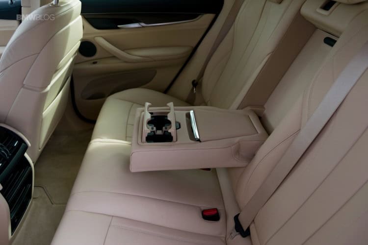 2016-BMW-X6-xDrive30d-test-drive-7