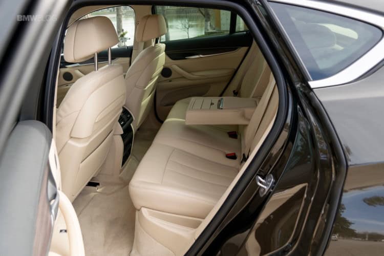 2016-BMW-X6-xDrive30d-test-drive-82