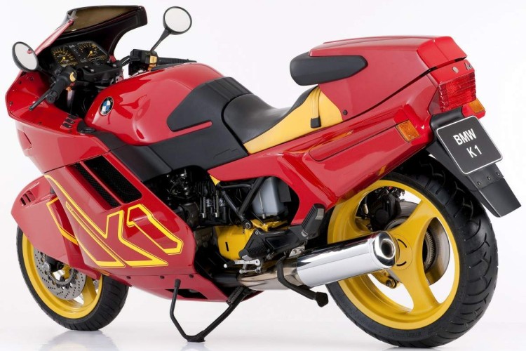 BMW’s First Sportbike