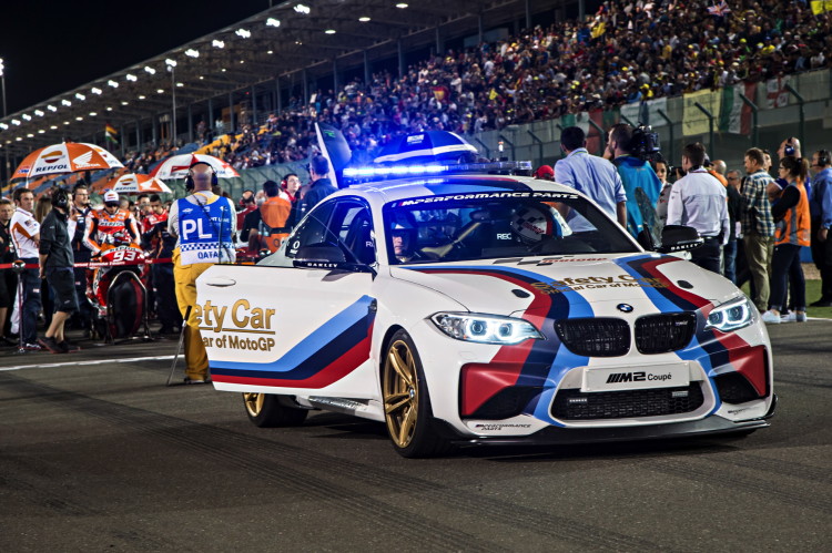 BMW-M2-MotoGP-Safety-Car-images-4