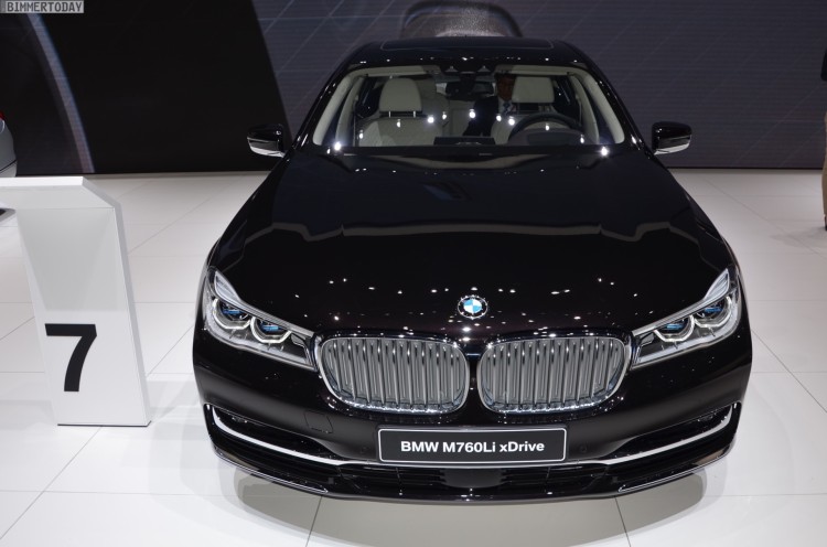 BMW-M760Li-G12-xDrive-V12-Excellence-7er-Individual-Genf-2016-Live-10