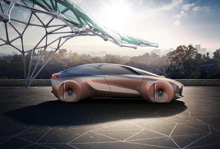 BMW VISION NEXT 100-5