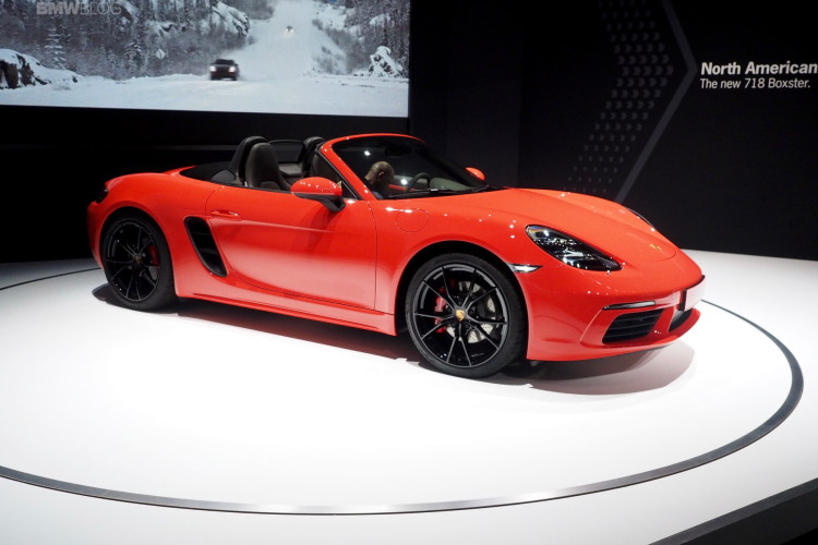 Porsche 718 Boxster Makes U.S. Debut In New York