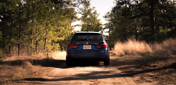 2016-BMW-328i-Sports-Wagon16