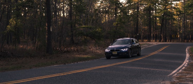 2016-BMW-328i-Sports-Wagon21