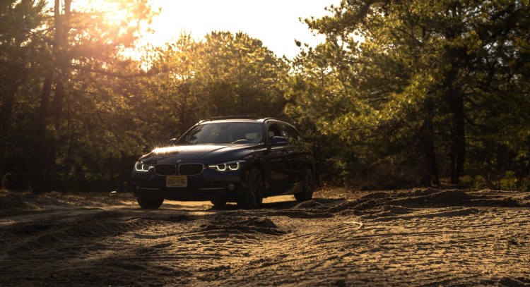 2016-BMW-328i-Sports-Wagon6