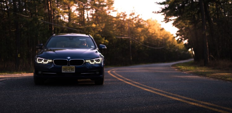 2016-BMW-328i-Sports-Wagon8