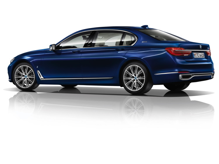 BMW Individual 7 Series THE NEXT 100 YEARS-15