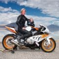 BMW-S-1000-RR-Facebook-Executive