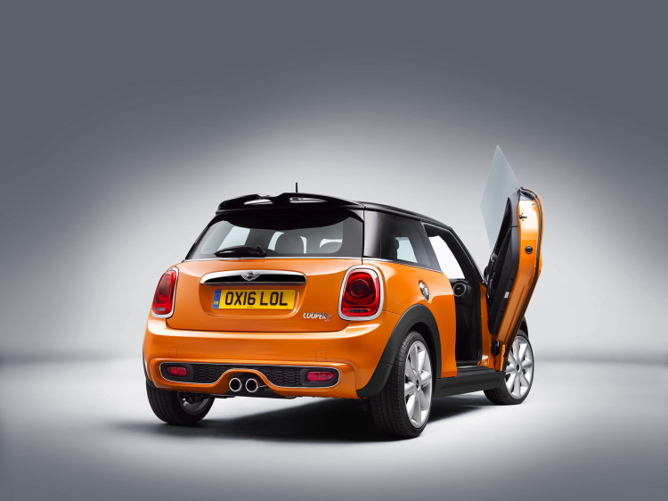 MINI-Scissors-Doors-3