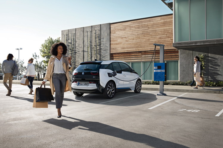 Video: 2017 BMW i3 Gets Official Launch Film