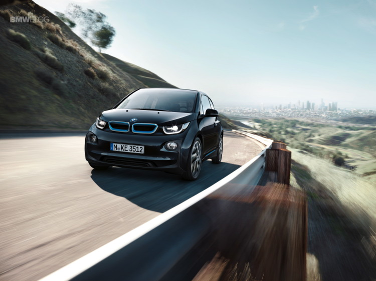 2017-BMW-i3-5