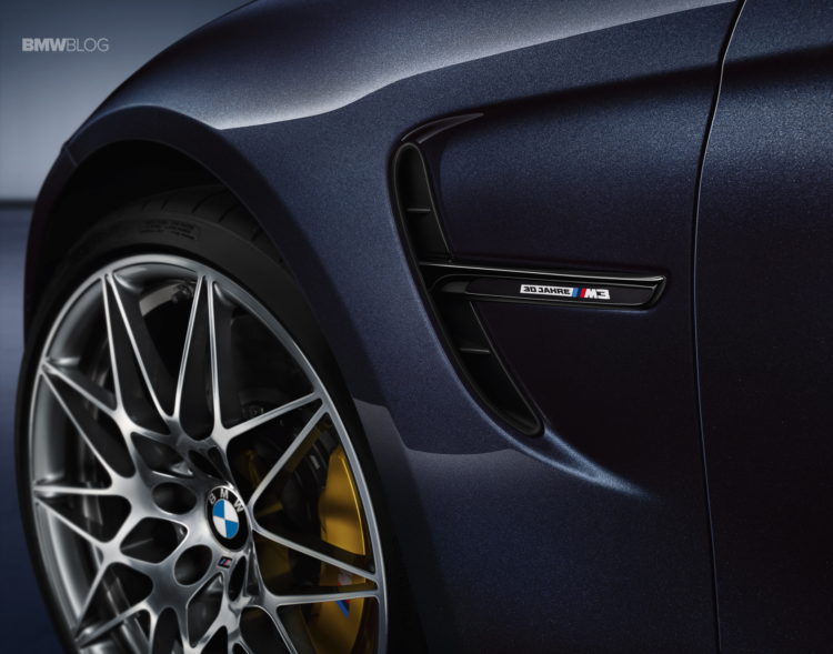 BMW M3 30 Years M3-7