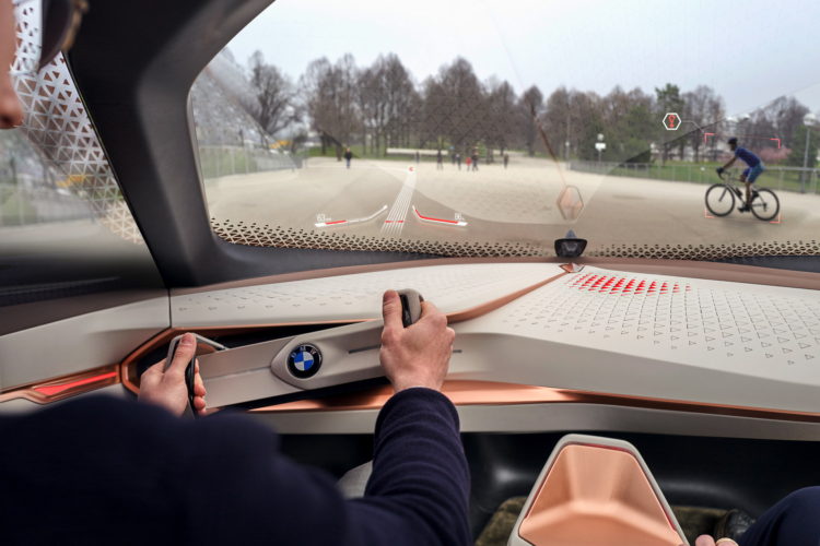 BMW claims Level-5 self-driving cars will be here by 2021