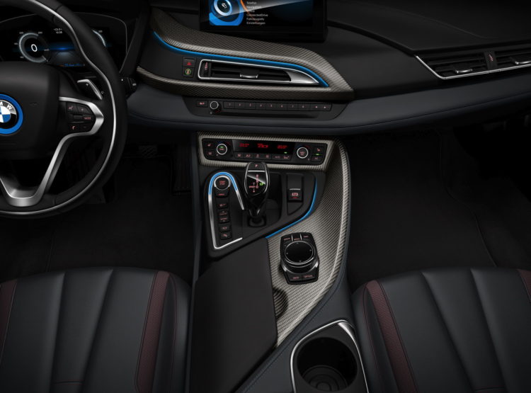 BMW-i8-Celebration Edition Protonic Red-5