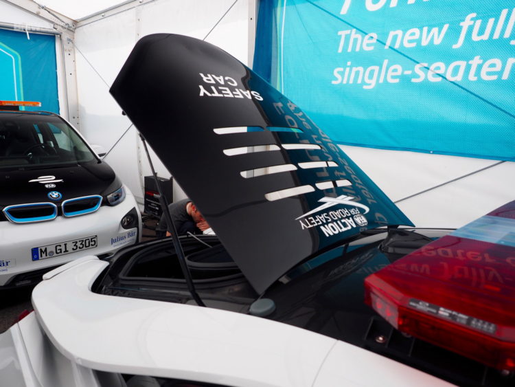 BMW-i8-Safety-Car-design-18