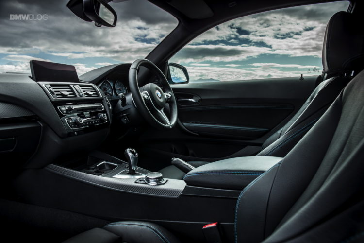 Photos-BMW-M2-Coupe-Long-Beach-Blue-1