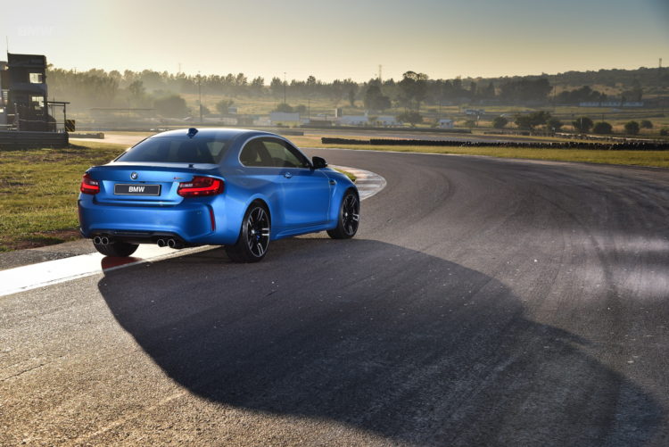 Photos-BMW-M2-Coupe-Long-Beach-Blue-20