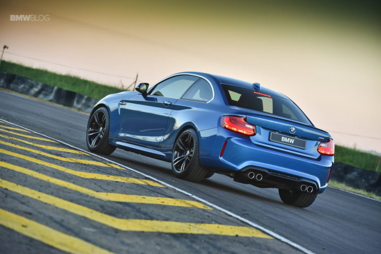 Photos-BMW-M2-Coupe-Long-Beach-Blue-30