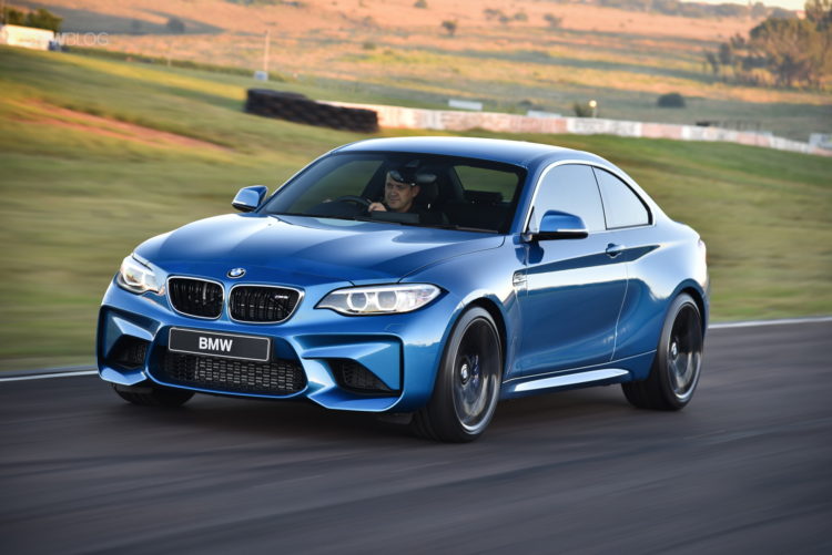 Photos-BMW-M2-Coupe-Long-Beach-Blue-32