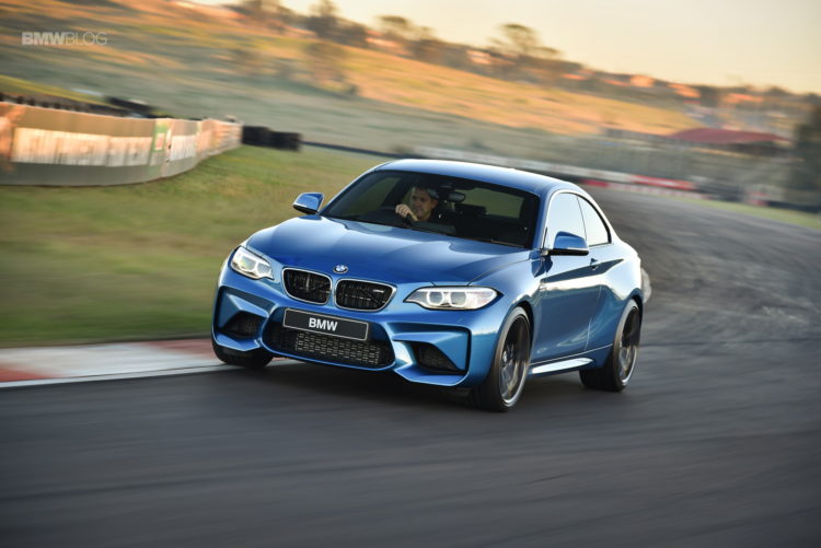 Photos-BMW-M2-Coupe-Long-Beach-Blue-33