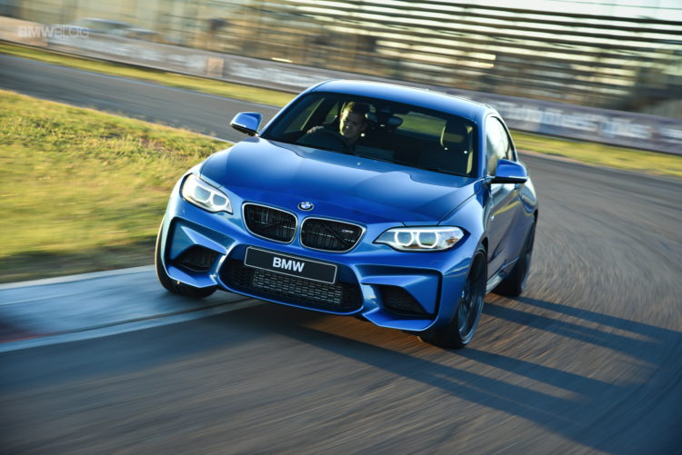 Photos-BMW-M2-Coupe-Long-Beach-Blue-34
