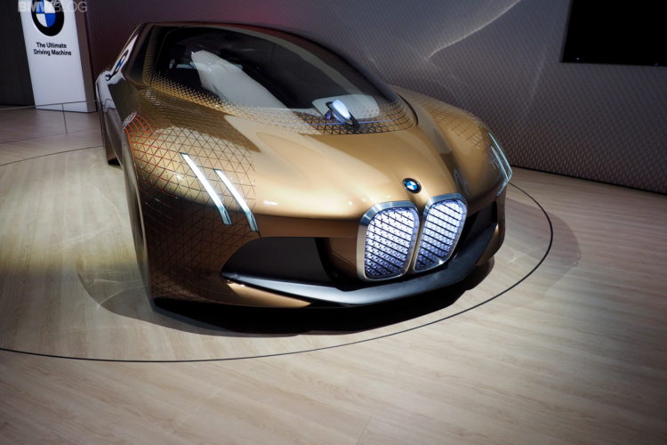 BMW Vision Next 100 displayed again in London