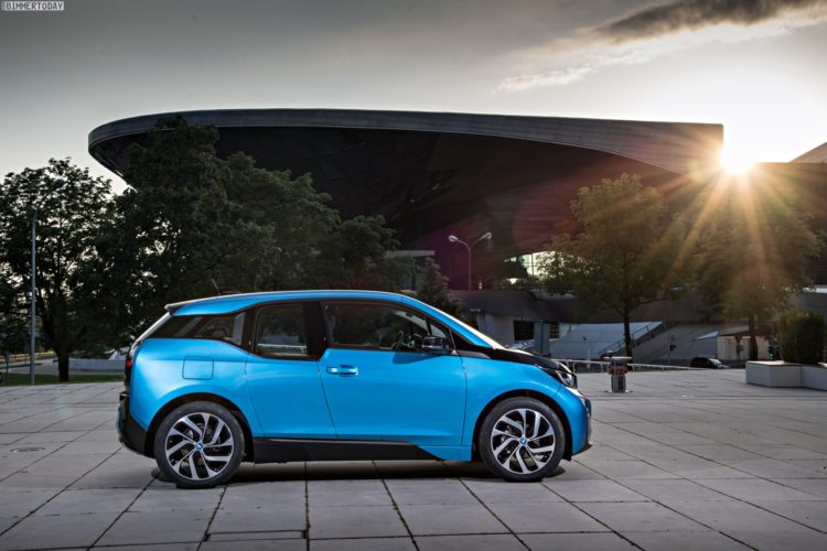 2016-BMW-i3-94Ah-Protonic-Blue-33-kWh-Elektroauto-22