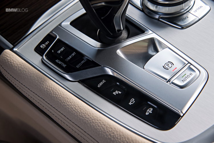 BMW-740e-iPerformance-20