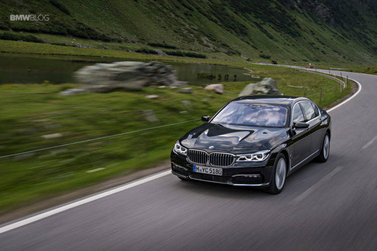 Car and Driver reviews BMW 740e xDrive iPerformance
