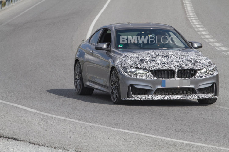 2017-BMW-M4-Facelift-spy-photos-3