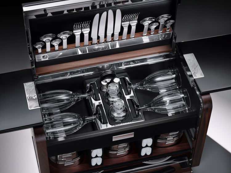 Bespoke Picnic Hamper-3