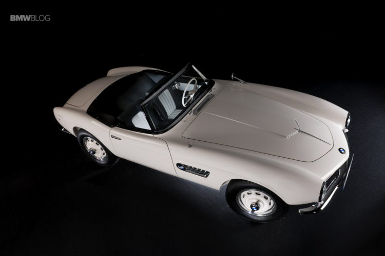 Elvis-Presley-BMW-507-restored-28