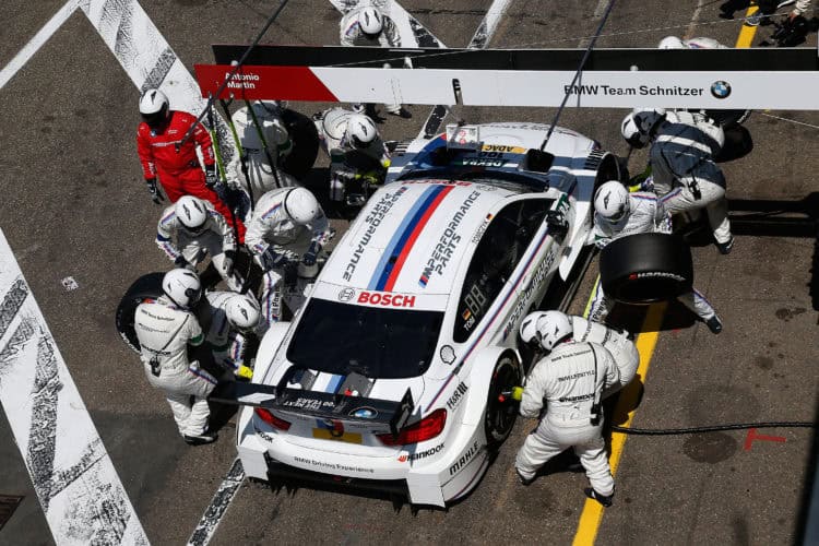 Zandvoort (NL)17th July 2016. BMW Motorsport, Race 10, Martin Tomczyk (DE) BMW M Performance Parts M4 DTM, Pit Stop BMW Team Schnitzer.