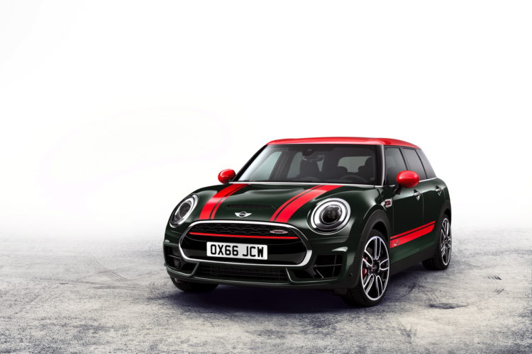 MINI Clubman Wins Resale Value Giant Award in Its First Year